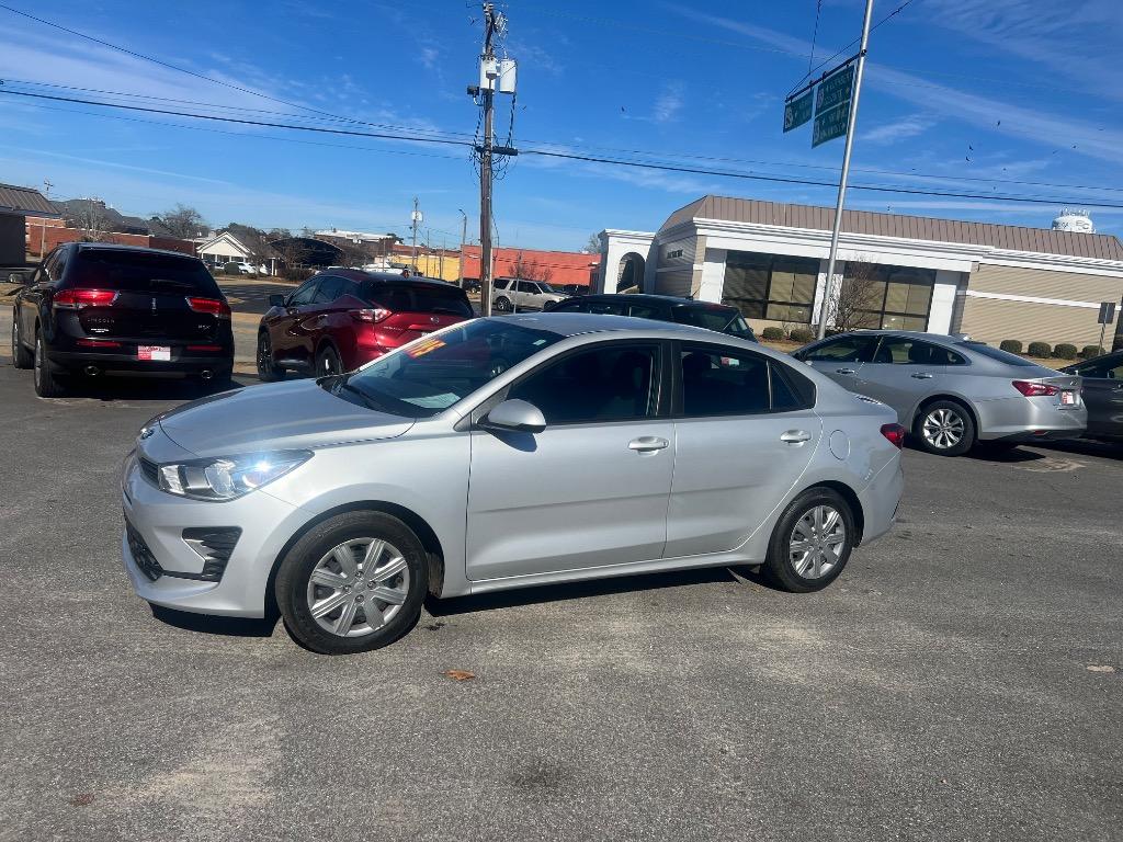 2021 Kia Rio S photo