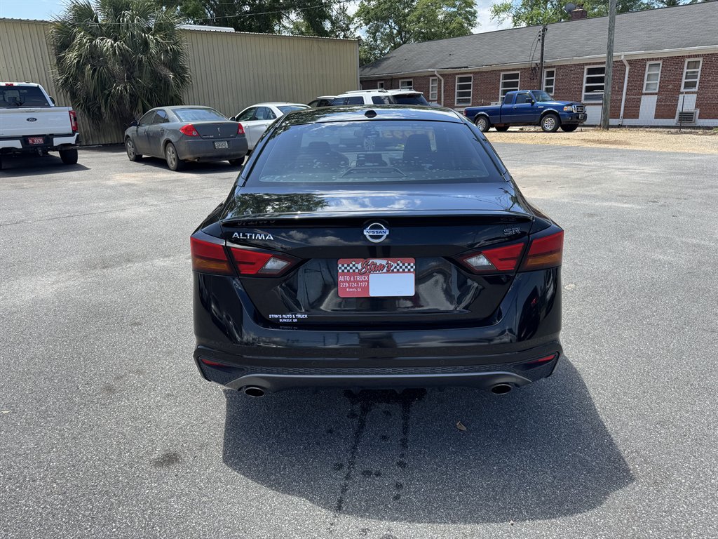 2020 Nissan Altima SR photo