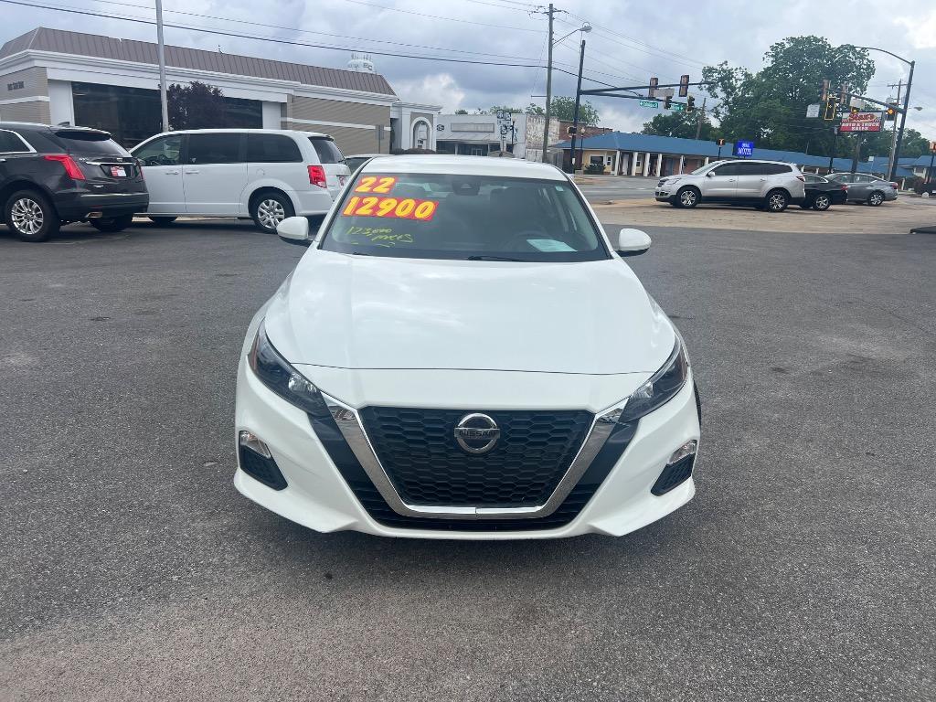 2022 Nissan Altima S photo