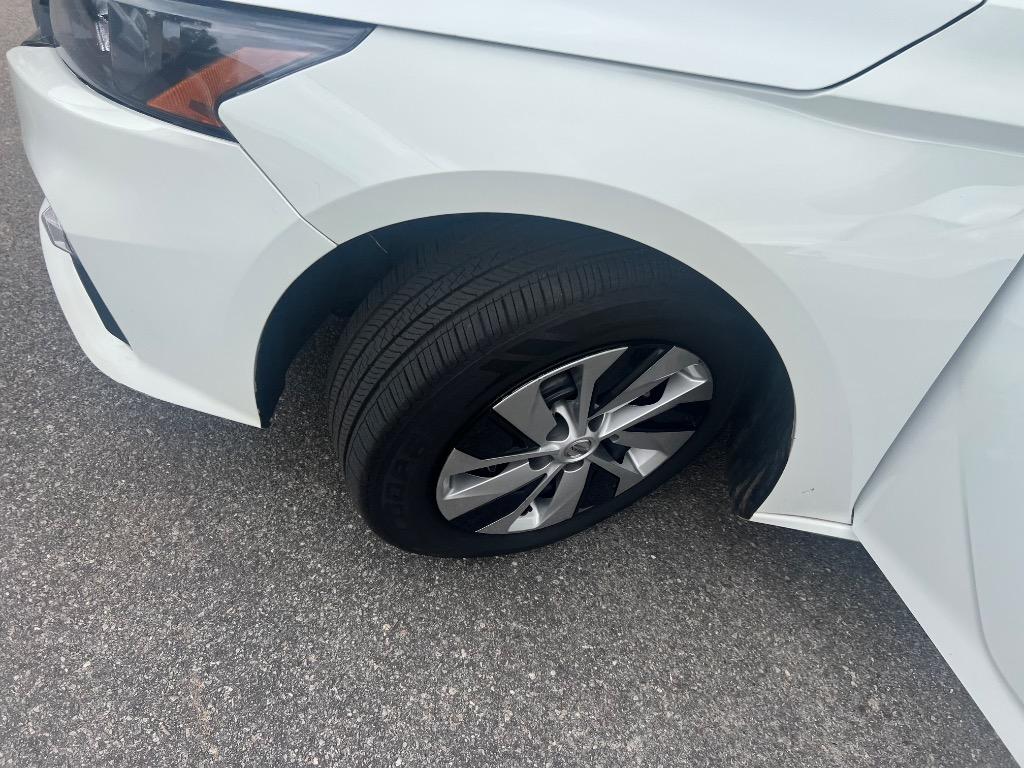 2022 Nissan Altima S photo