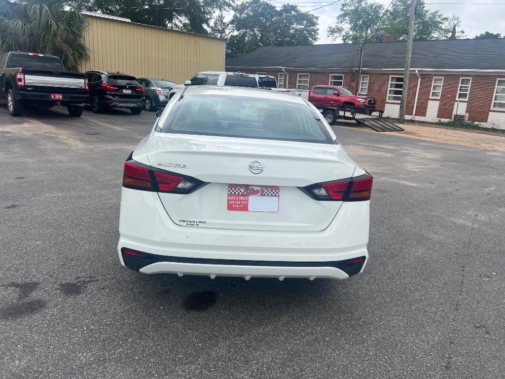 2022 Nissan Altima S photo