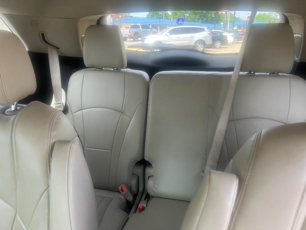 2020 Buick Enclave Essence photo