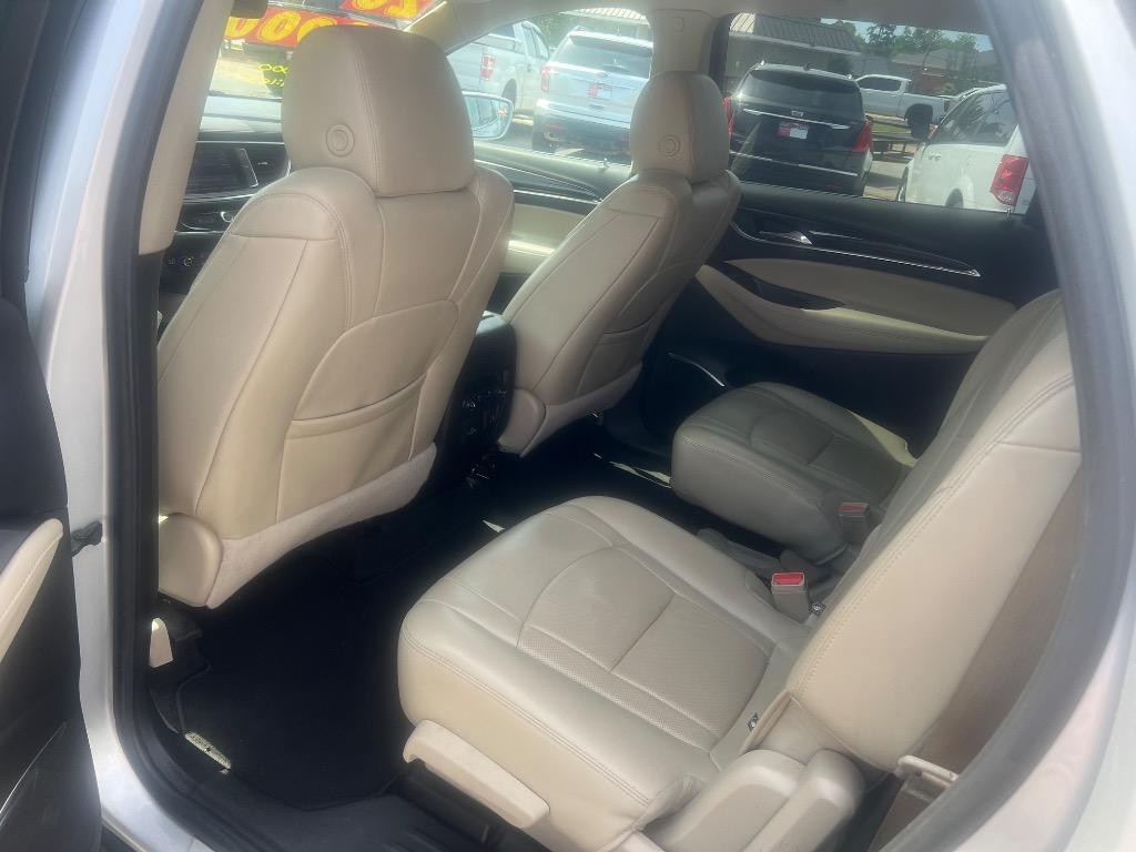 2020 Buick Enclave Essence photo