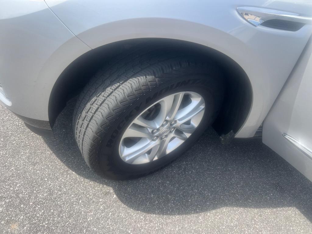 2020 Buick Enclave Essence photo
