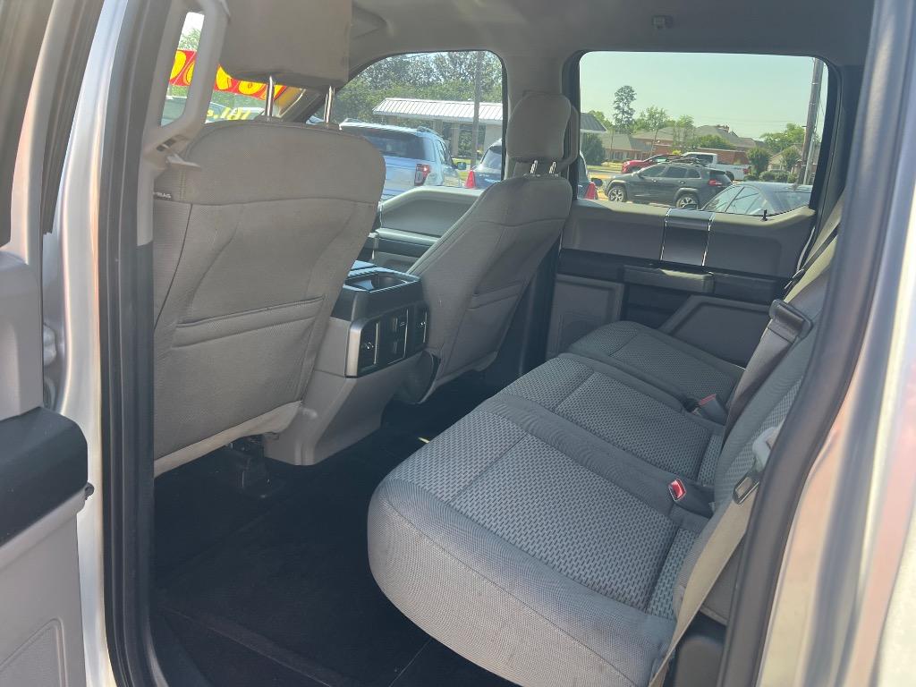 2016 Ford F150 XLT photo