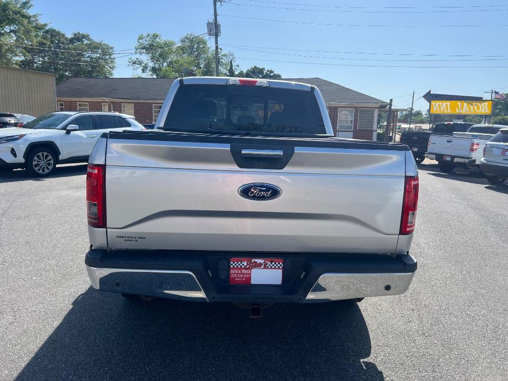 2016 Ford F150 XLT photo