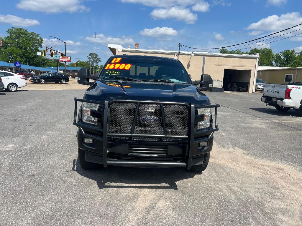 2017 Ford F150 Lariat photo