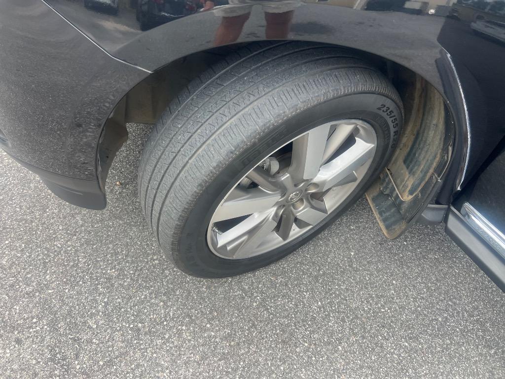 2014 Nissan Pathfinder S photo