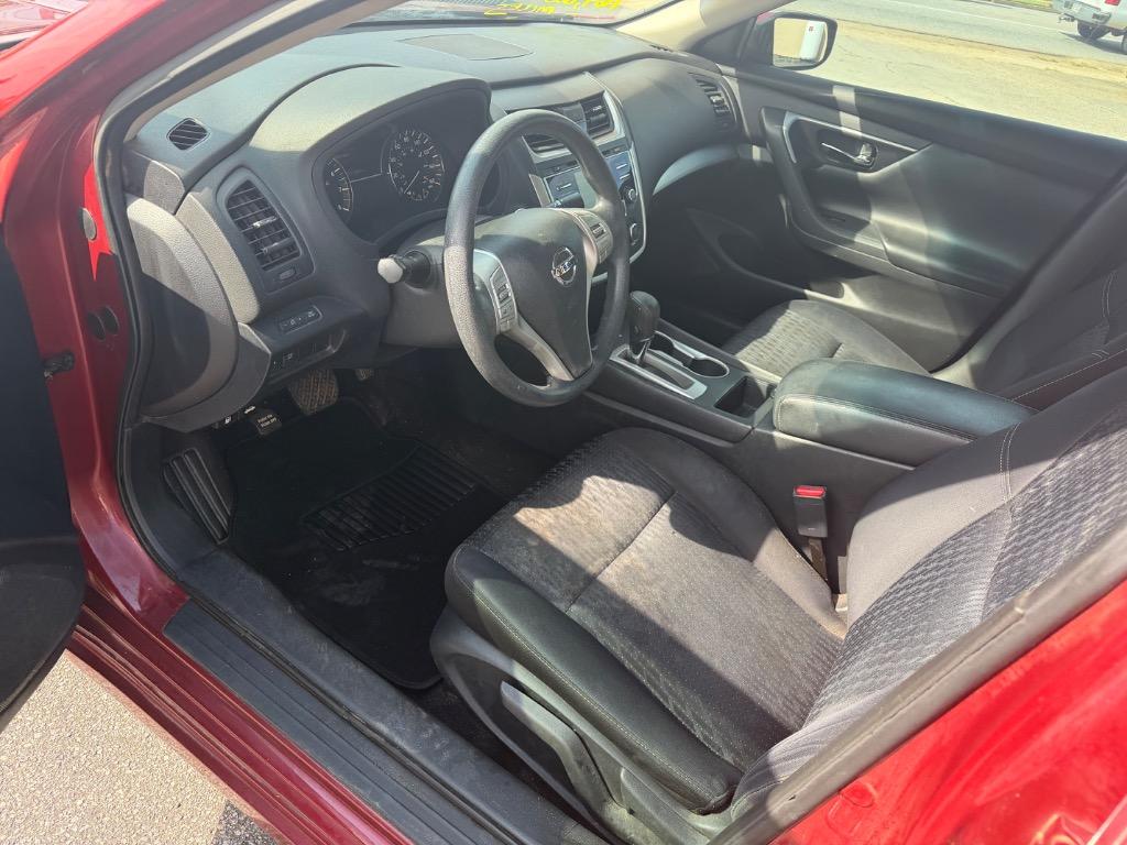 2017 Nissan Altima - $3,995