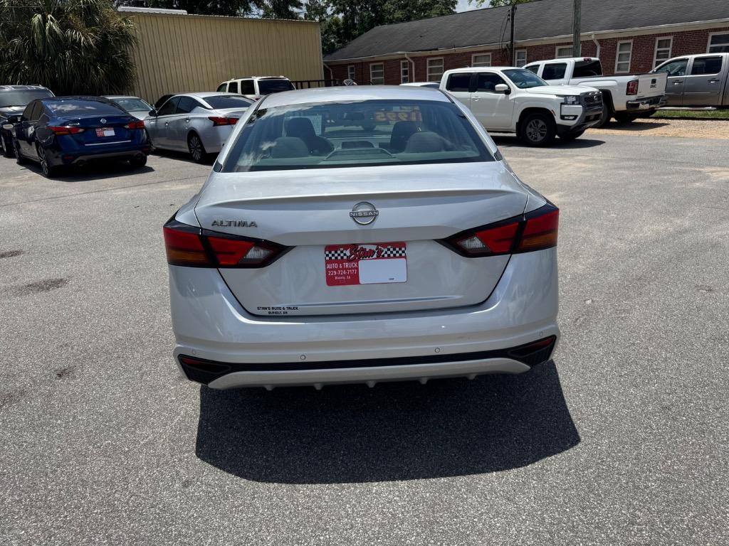 2023 Nissan Altima - $11,995