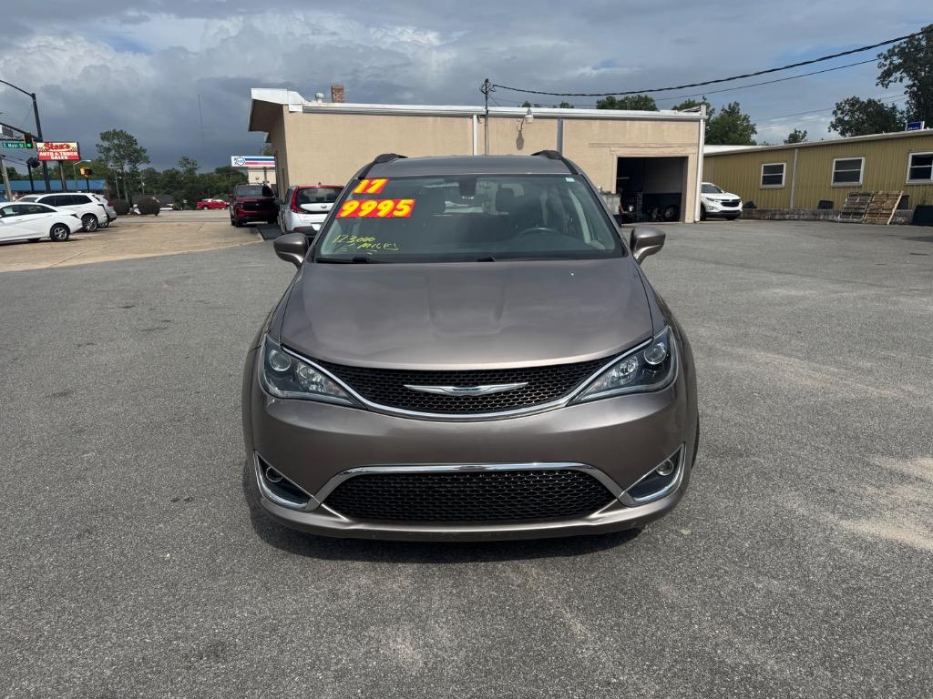 2017 Chrysler Pacifica - $9,995