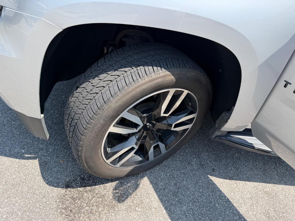 2019 Chevrolet Tahoe - $19,900