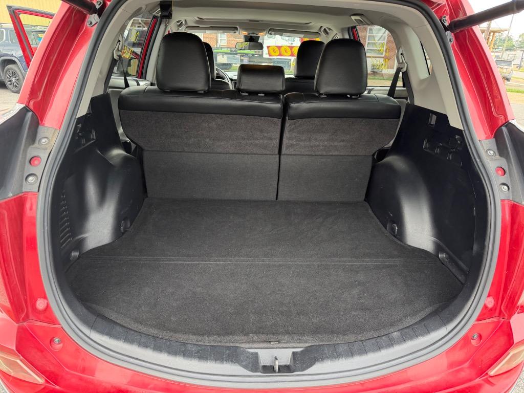 2017 Toyota RAV4 - $16,900