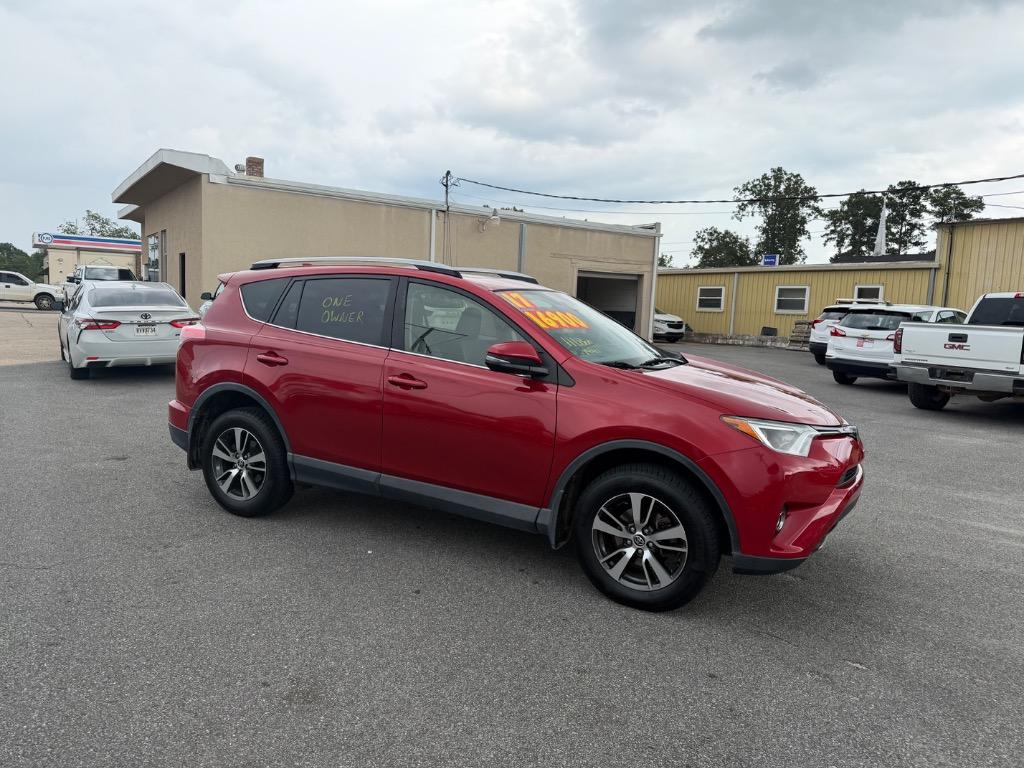 2017 Toyota RAV4 - $16,900