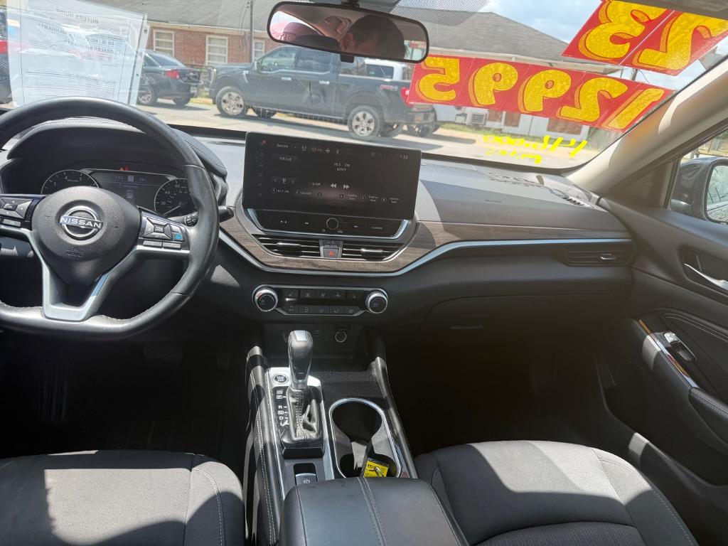 2023 Nissan Altima - $12,995