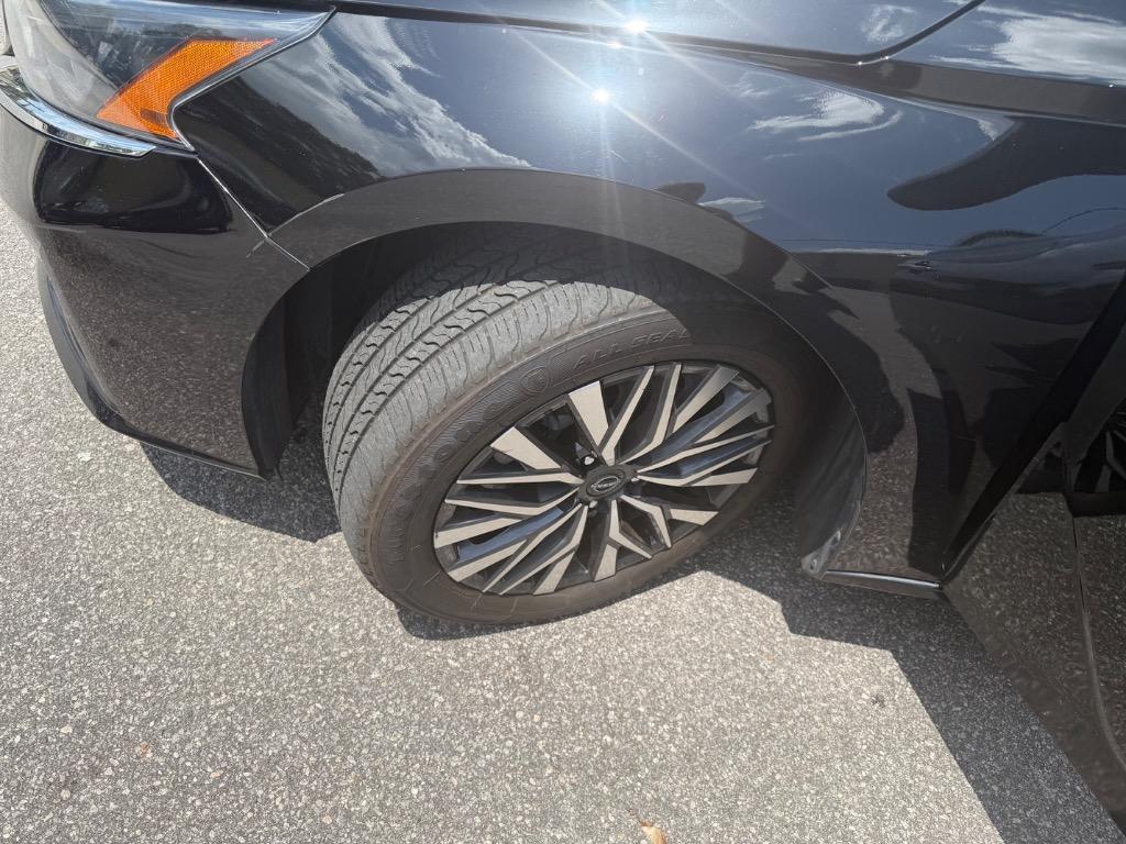 2023 Nissan Altima - $12,995