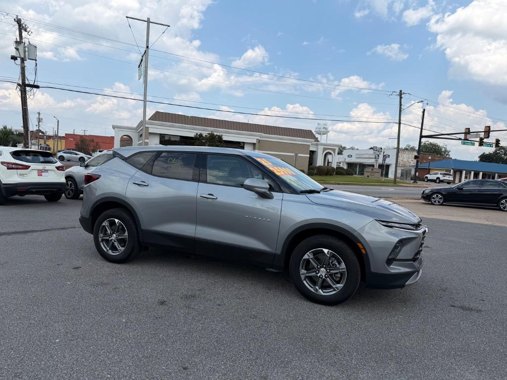 2025 Chevrolet Blazer - $25,900