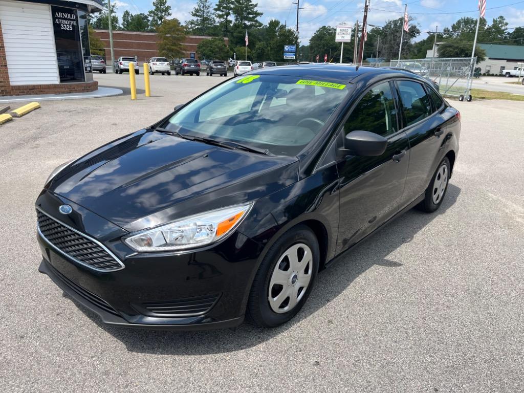 2018 Ford Focus S photo