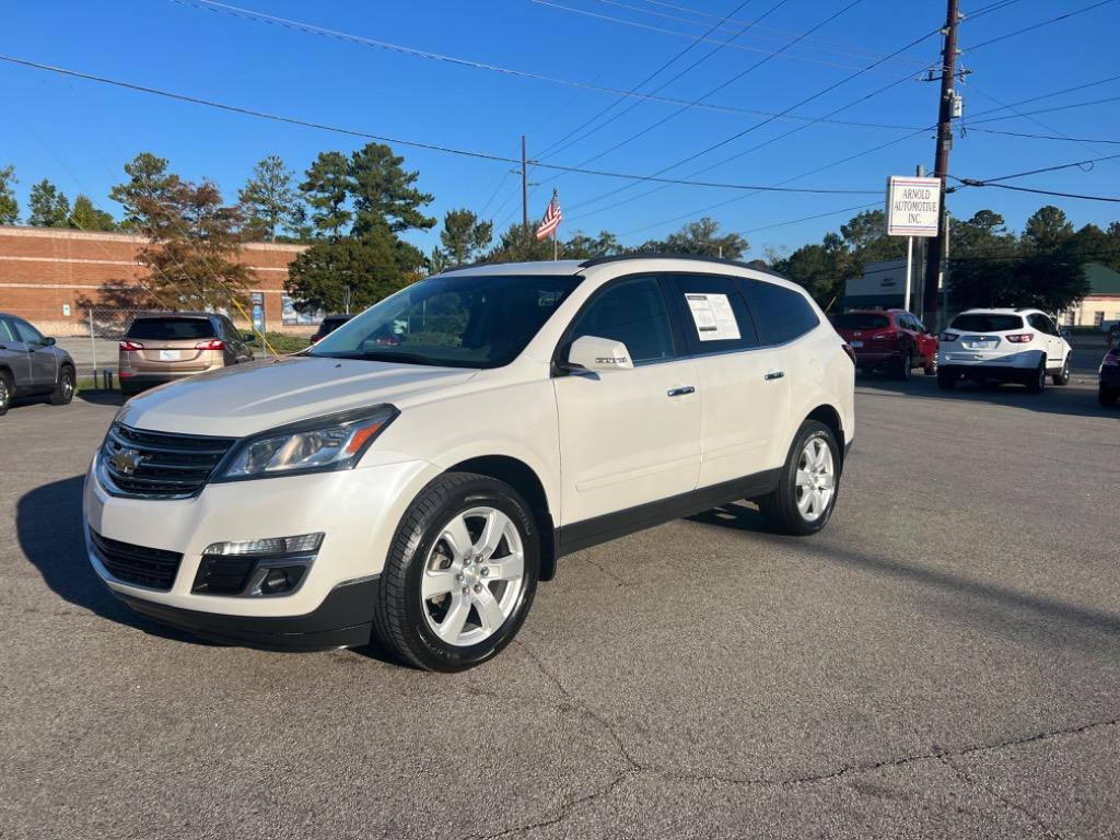 2017 Chevrolet Traverse LT photo