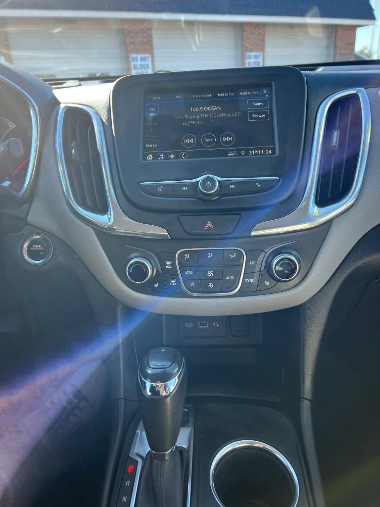2019 Chevrolet Equinox LT photo