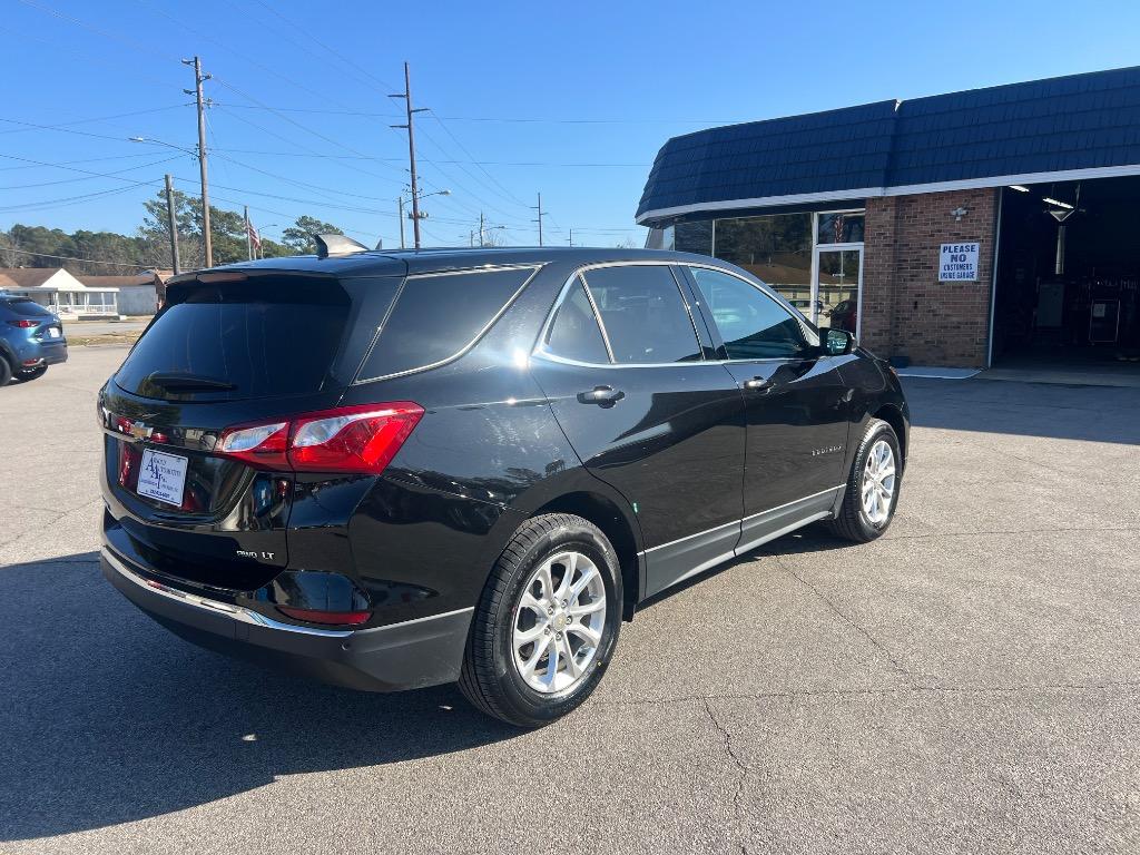 2020 Chevrolet Equinox LT photo