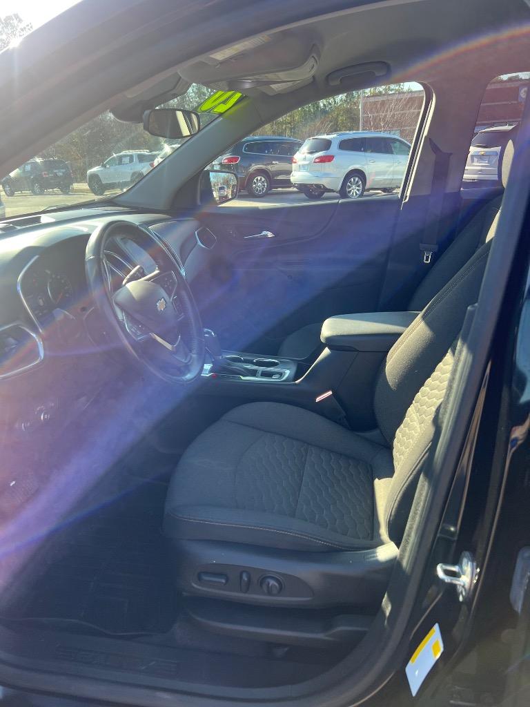2020 Chevrolet Equinox LT photo