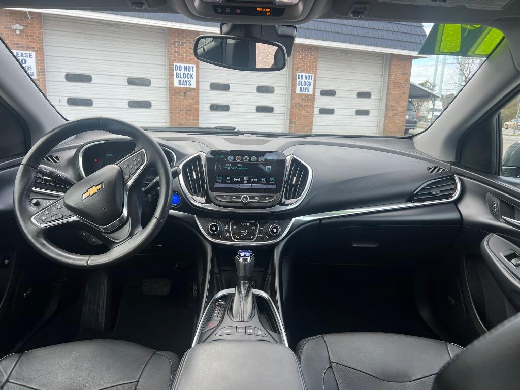 2017 Chevrolet Volt Premier photo