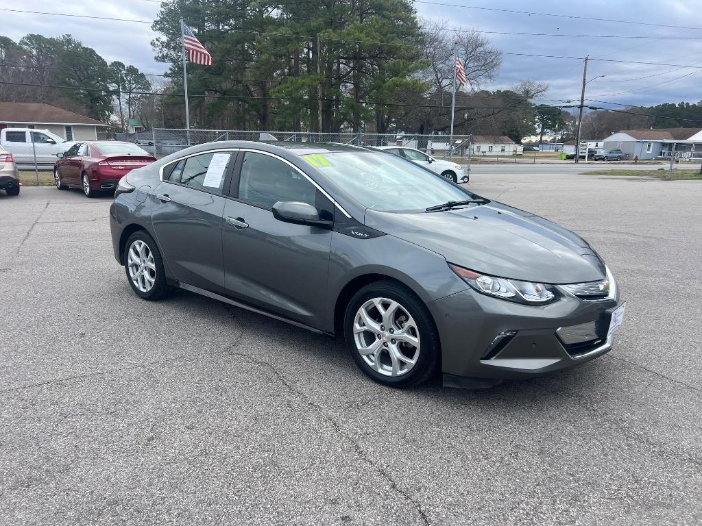 2017 Chevrolet Volt Premier photo