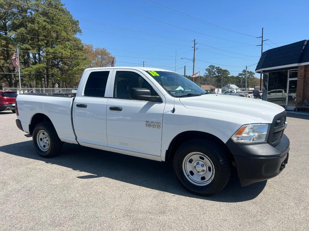 2018 RAM 1500 Tradesman photo