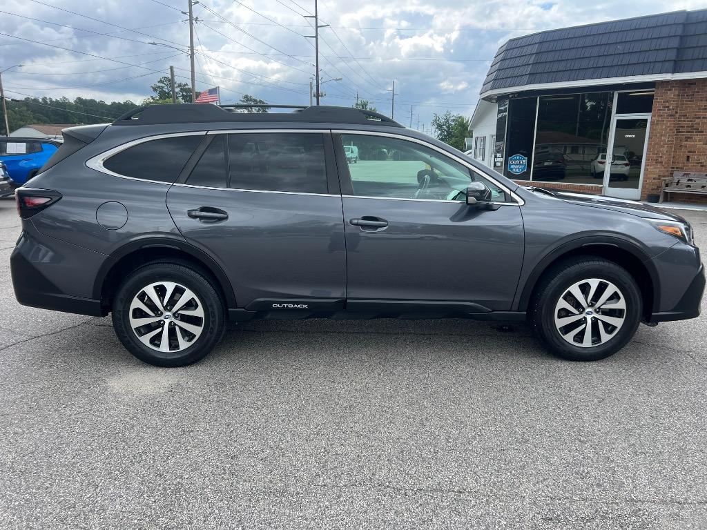 2022 Subaru Outback - $19,990