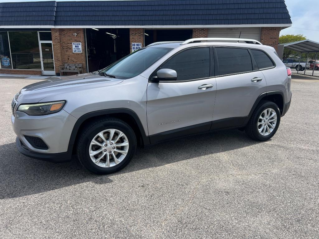 2020 Jeep Cherokee - $13,990