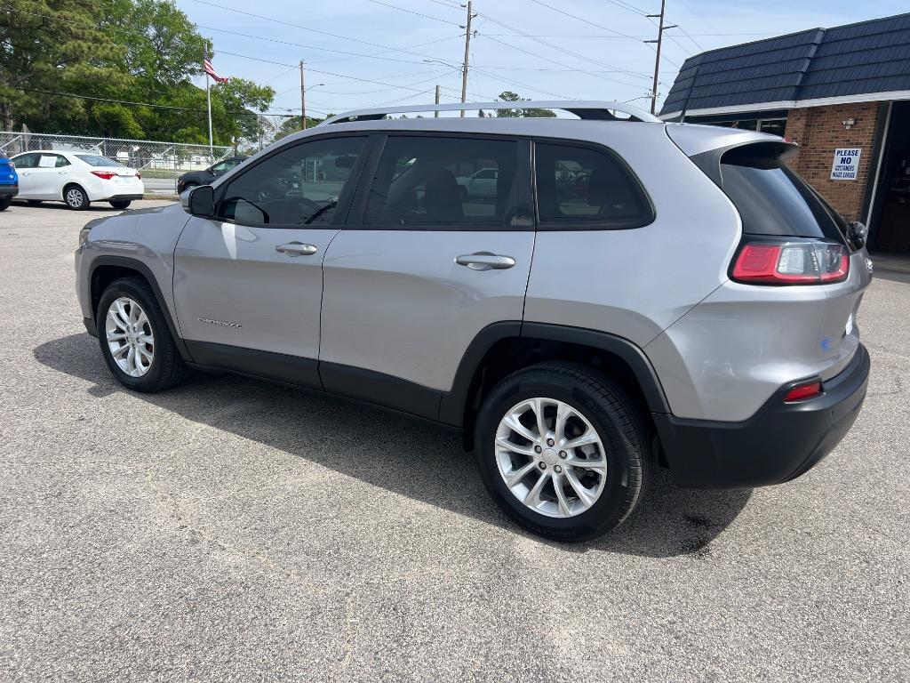 2020 Jeep Cherokee - $13,990