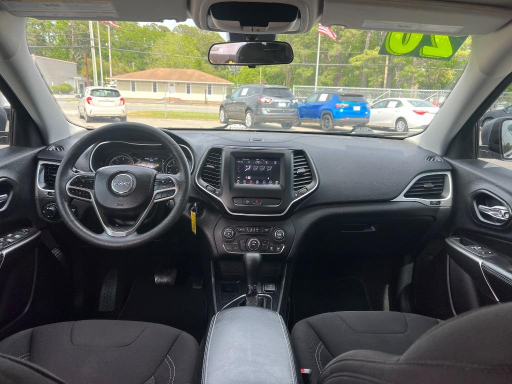 2020 Jeep Cherokee - $13,990