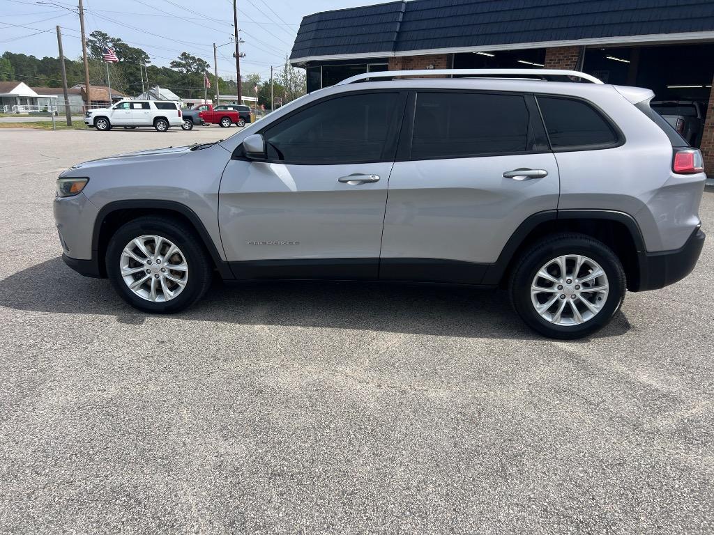 2020 Jeep Cherokee - $13,990