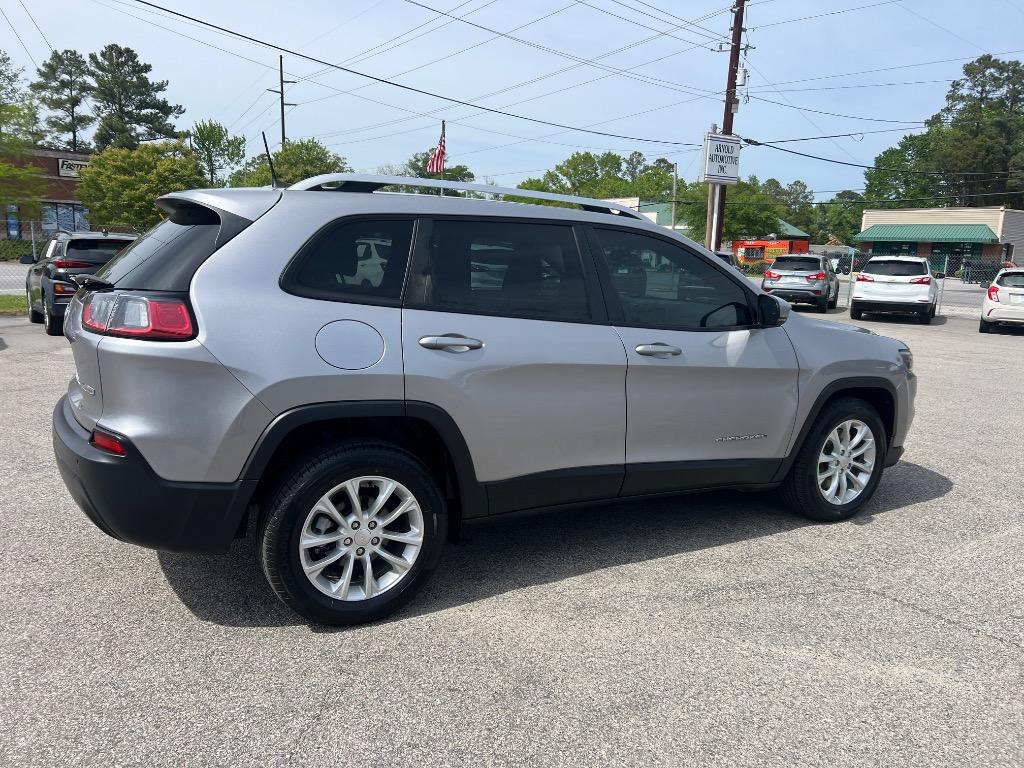2020 Jeep Cherokee - $13,990