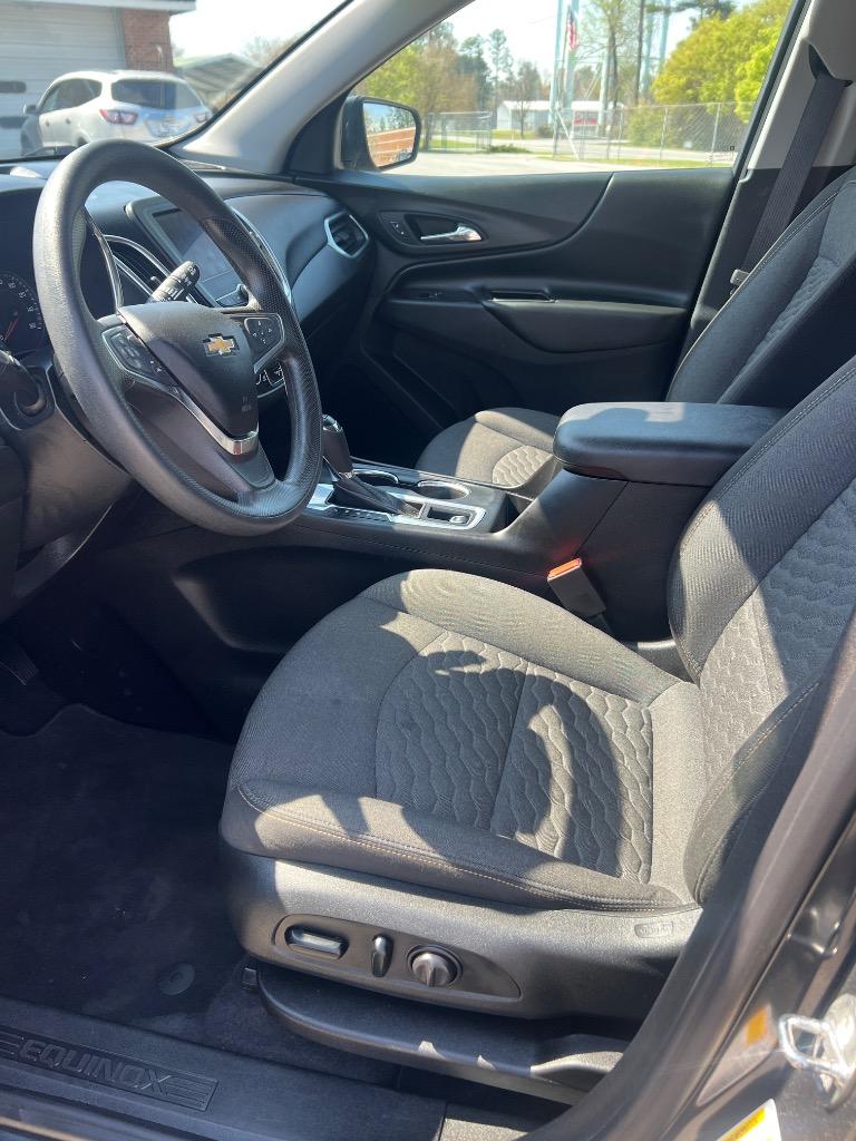 2020 Chevrolet Equinox - $15,990