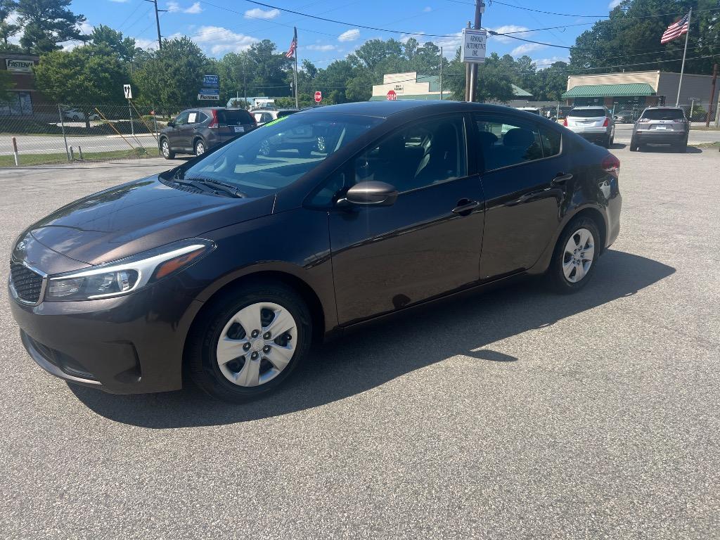 2018 Kia Forte - $10,990