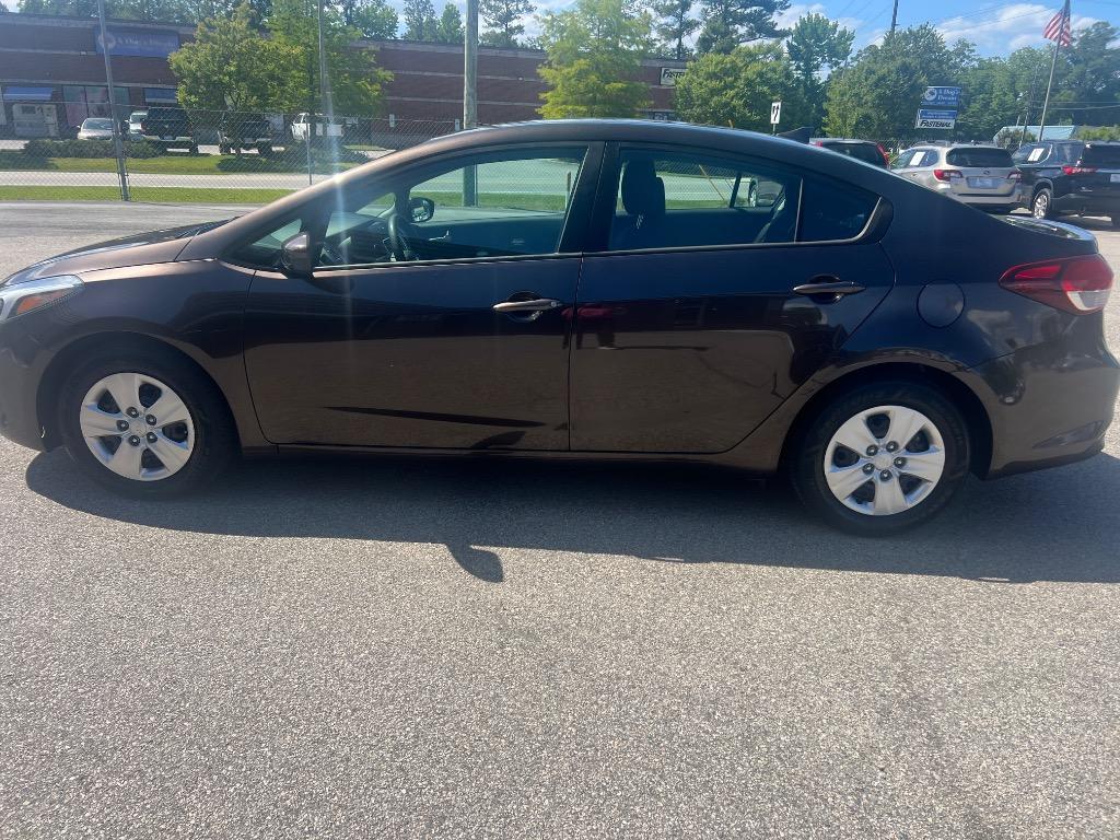 2018 Kia Forte - $10,990