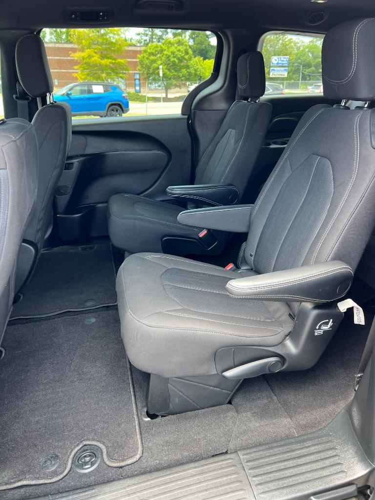 2023 Chrysler Pacifica - $19,990