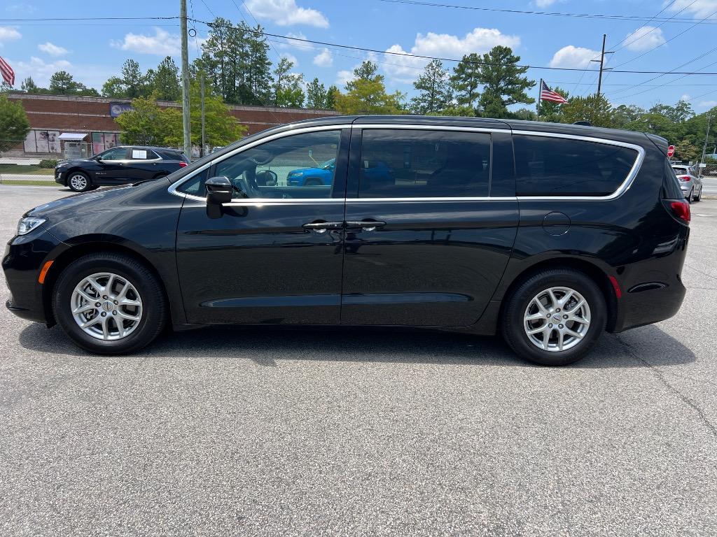 2023 Chrysler Pacifica - $19,990