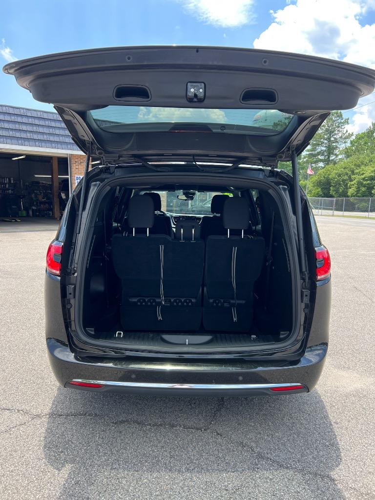 2023 Chrysler Pacifica - $19,990