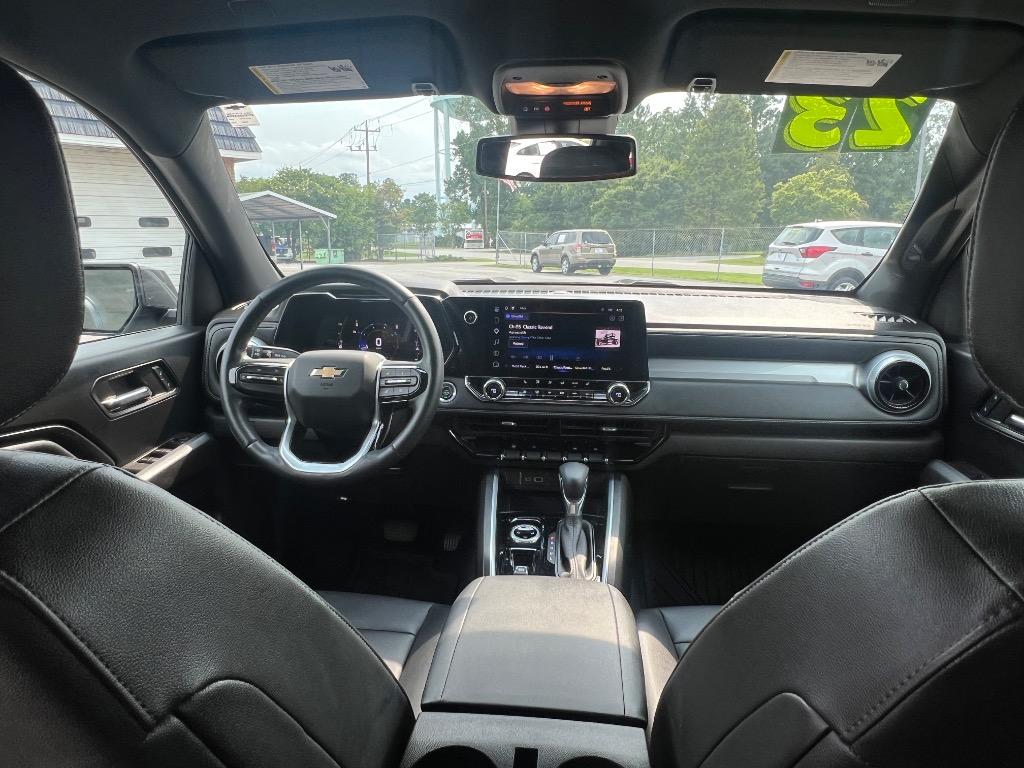 2023 Chevrolet Colorado - $33,990
