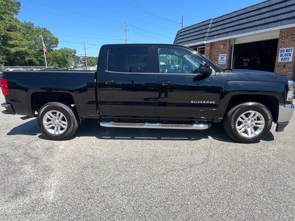 2017 Chevrolet Silverado 1500 - $23,990