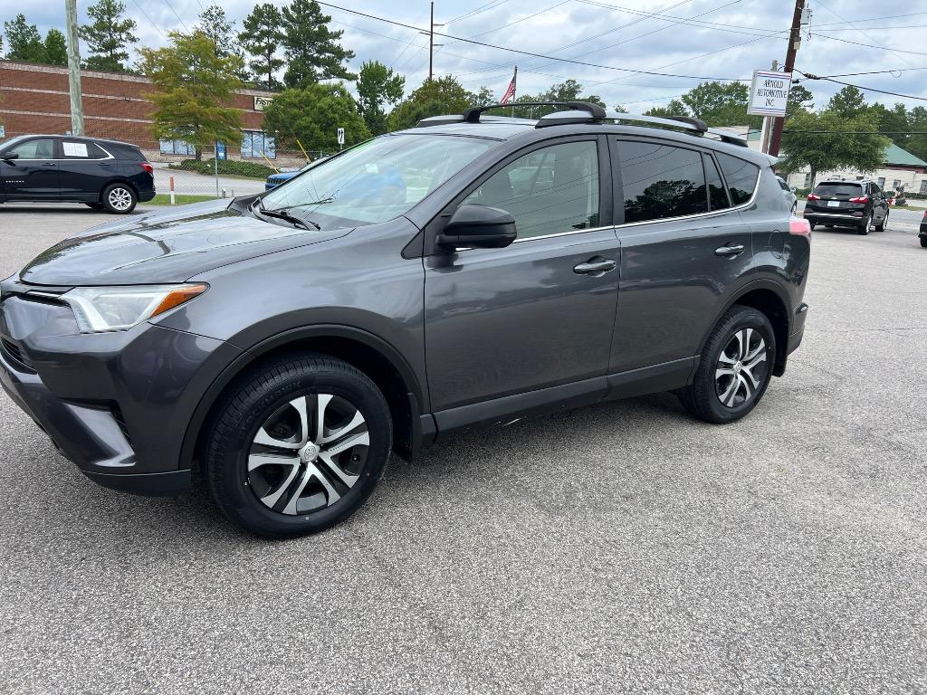 2018 Toyota RAV4 - $17,490