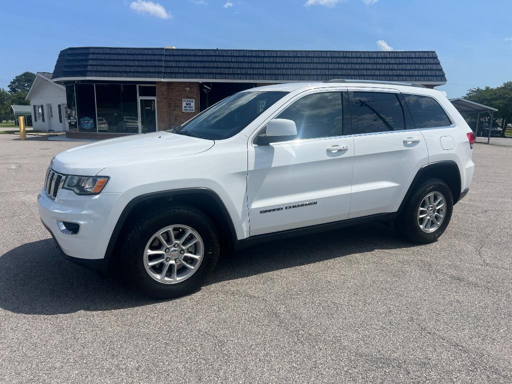 2019 Jeep Cherokee - $16,990