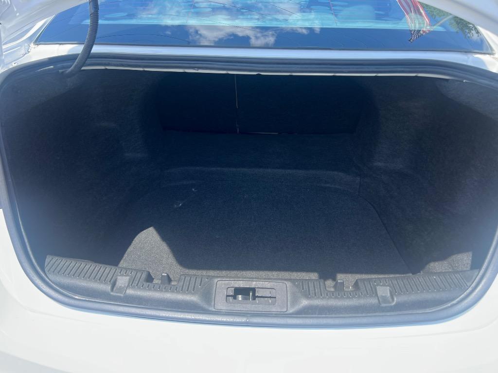 2013 Ford Taurus - $9,990