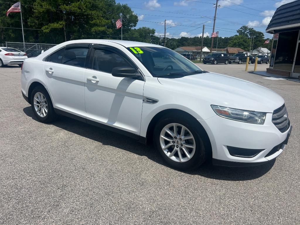 2013 Ford Taurus - $9,990