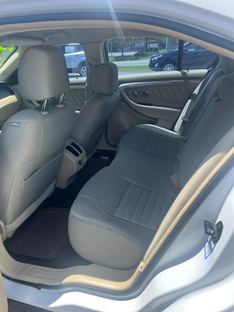 2013 Ford Taurus - $9,990