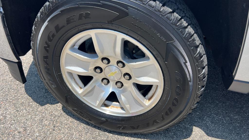 2015 Chevrolet Silverado - $19,990