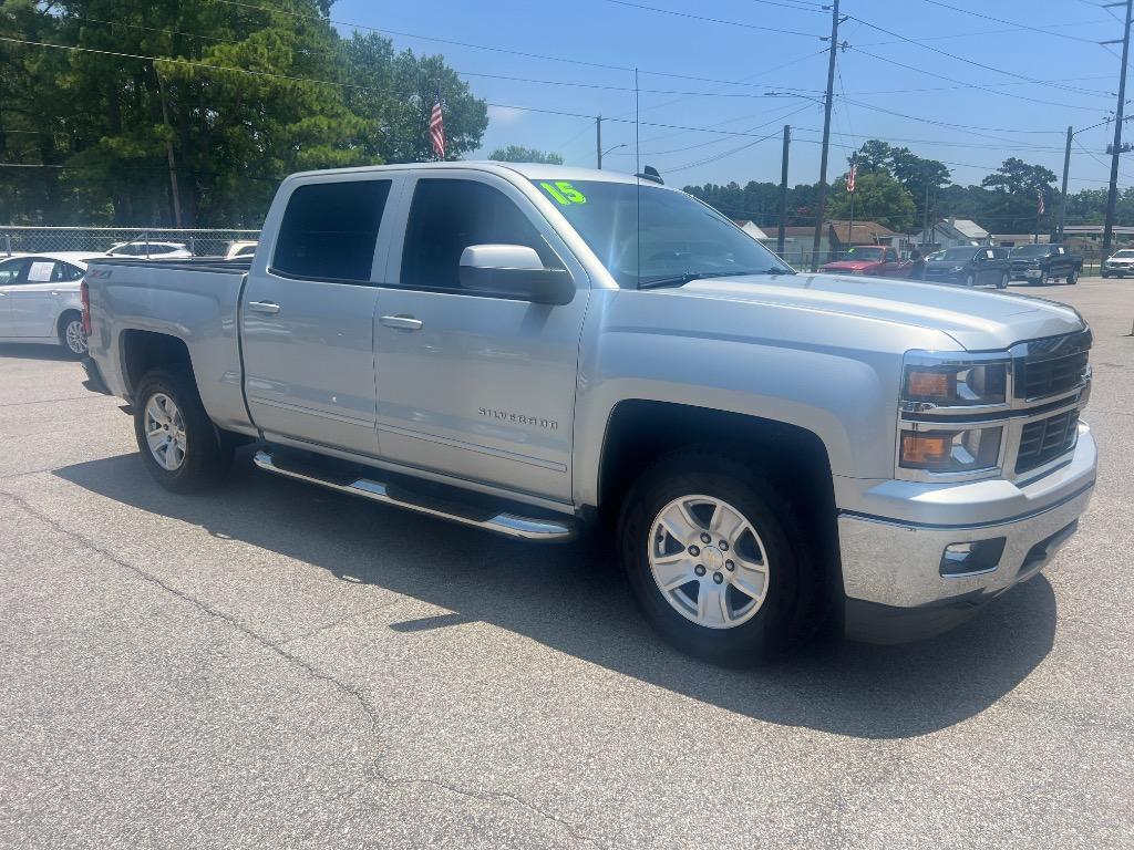 2015 Chevrolet Silverado - $19,990
